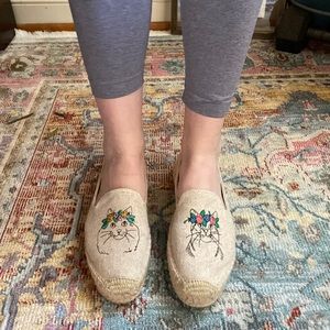 Soludos Smoking Slipper Embroidered Cats